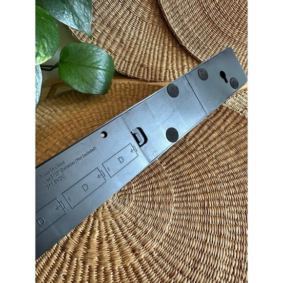 18” length Black Light - Picture 8 of 9